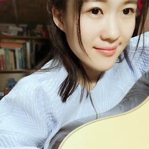 自慰⋯啊⋯嗯～出水了漫画
